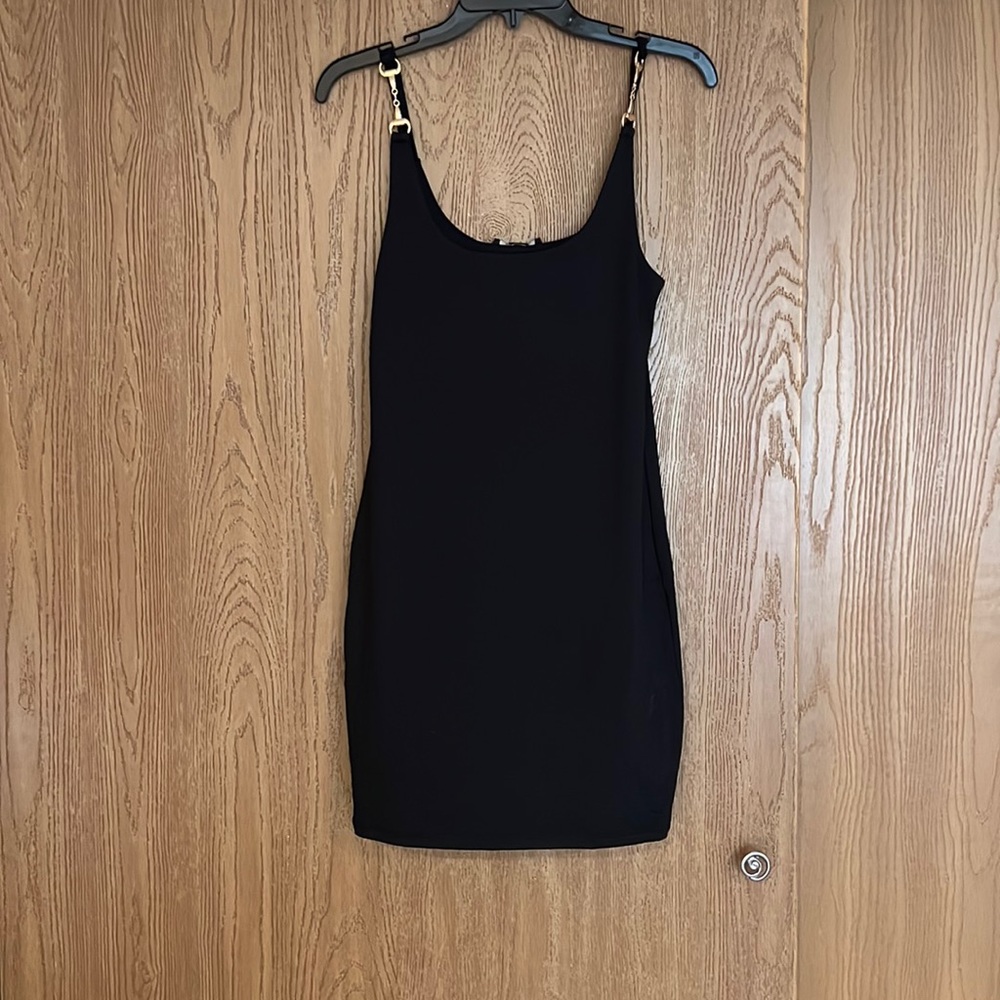 Bodycon black dress